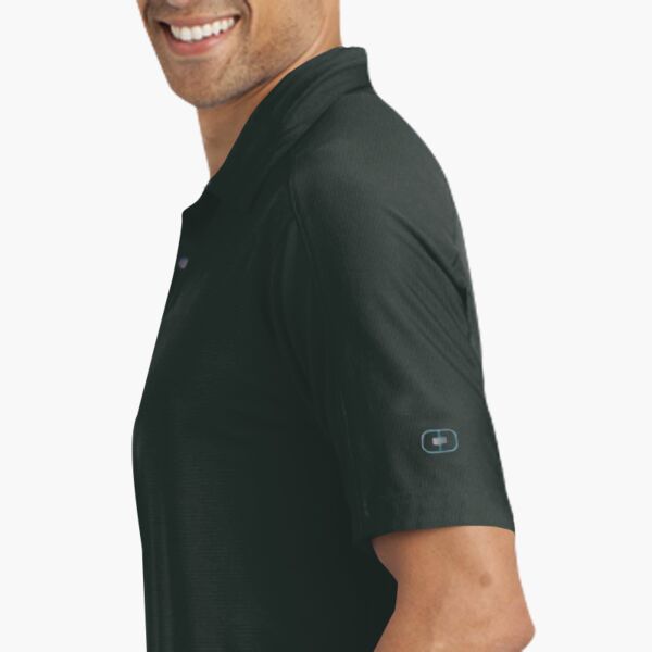 Linear Polo Thumbnail